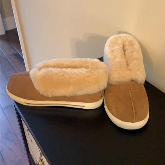 ugg Shoes - Brand new UGGs slippers